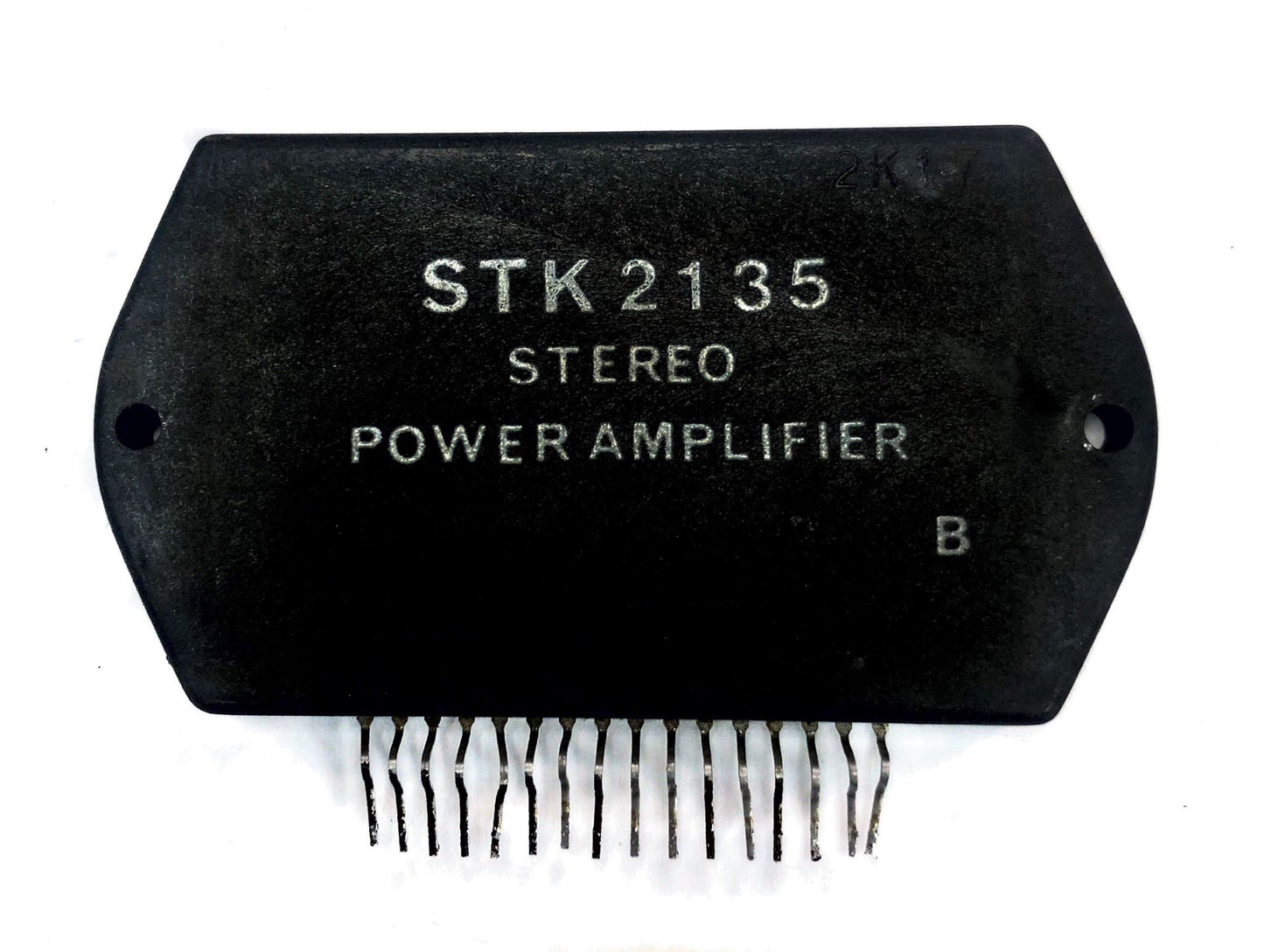 STK2135 Amplificatore